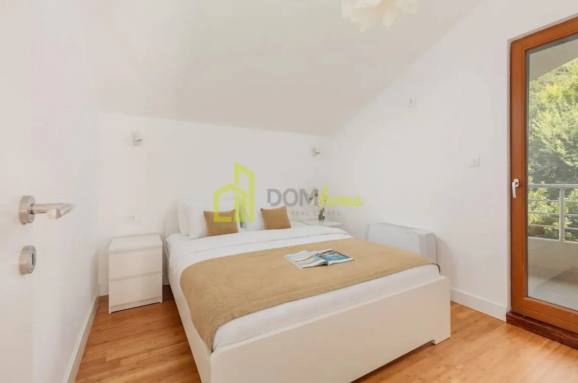 Prodaja, trosoban stan, 139m², Risan, Kotor