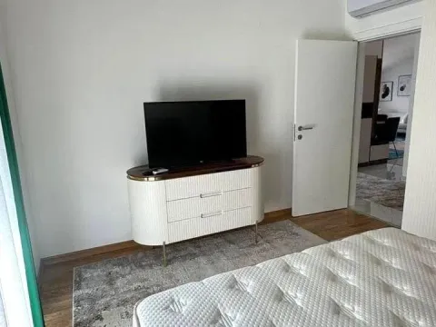 Prodaja, stan, 126m², Tivat, Crna Gora - image 6