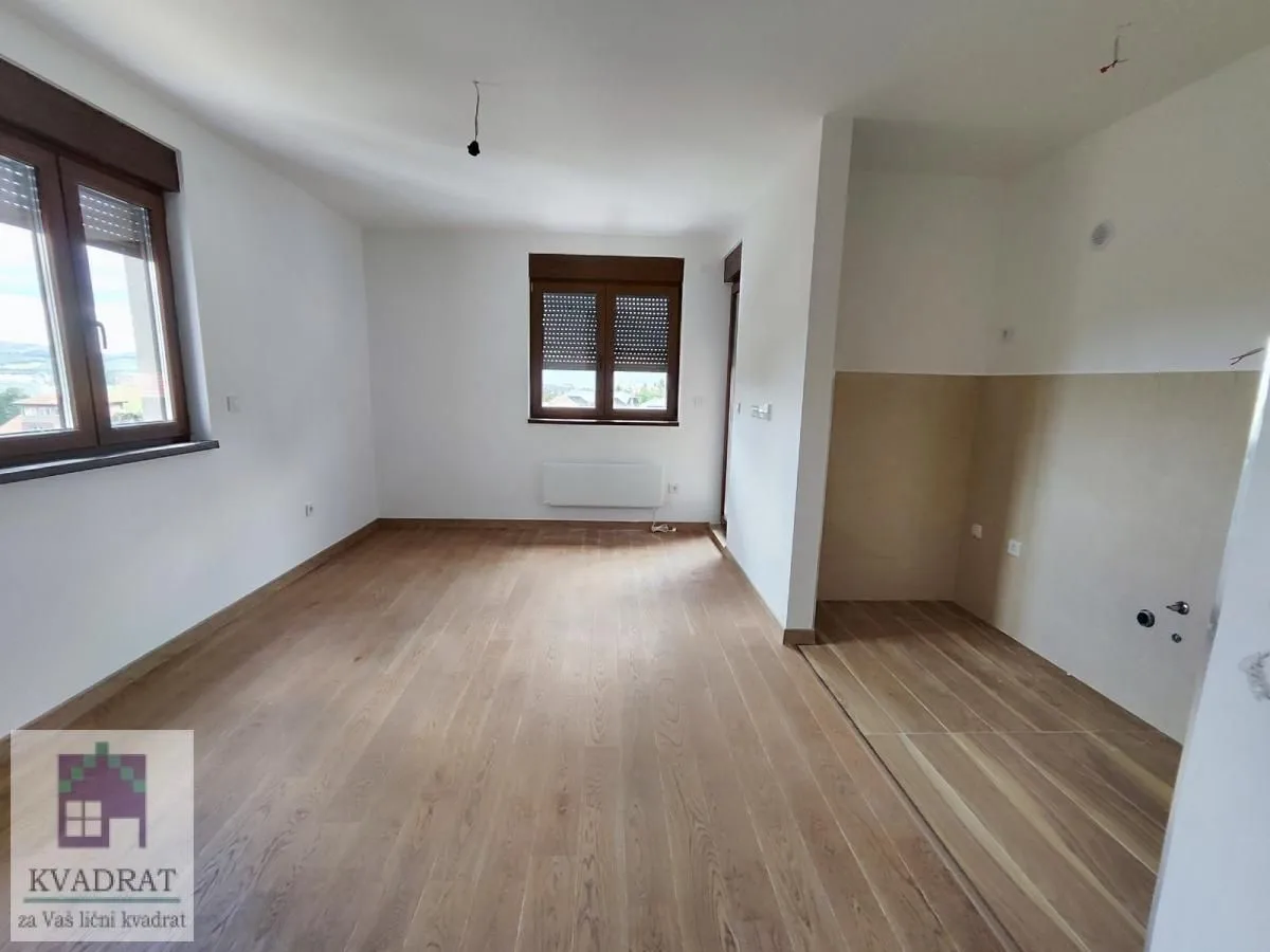 Prodaja, jednosoban stan, 39m², Centar, Zlatibor
