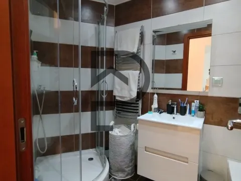 Rent, one bedroom apartment, 53m², Centar, Podgorica - image 11
