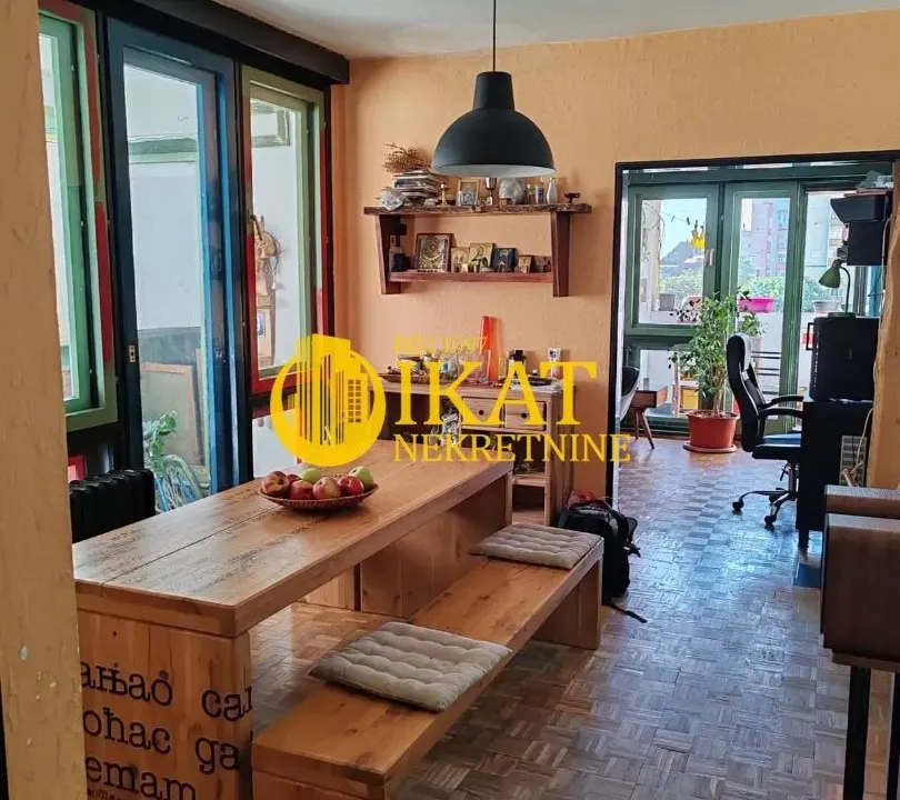 Prodaja, trosoban stan, 83m², Vidikovački venac, Rakovica