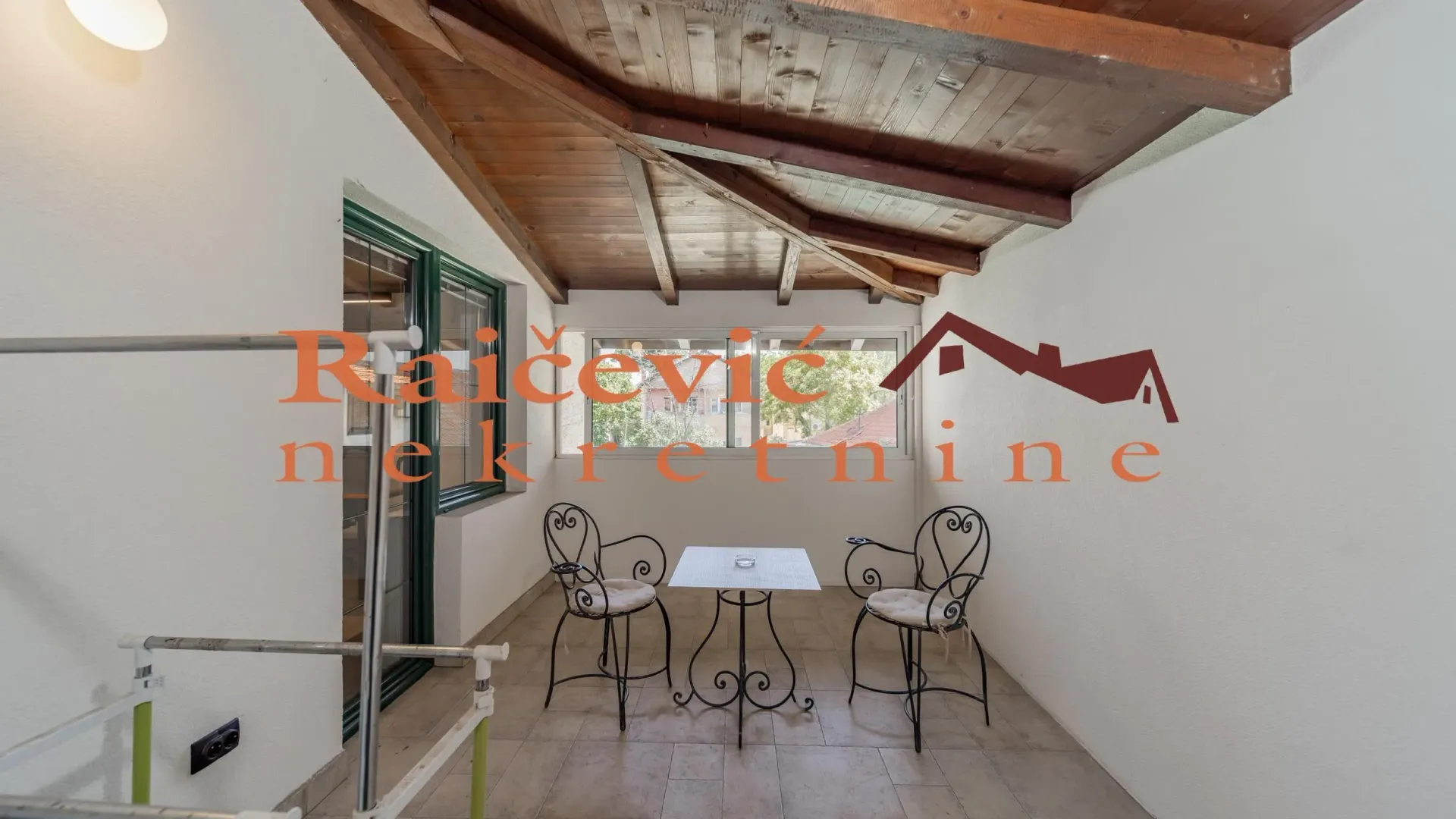 Rent, office space, 152m², Voždovac Sve Podlokacije, Beograd
