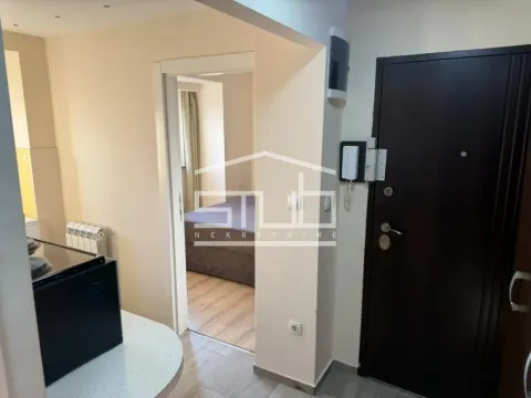 Rent, two bedroom apartment, 32m², Stari Grad, Beograd - image 3