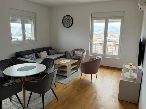 Rent, two bedroom apartment, 65m², Stari Aerodrom, Podgorica - image 5