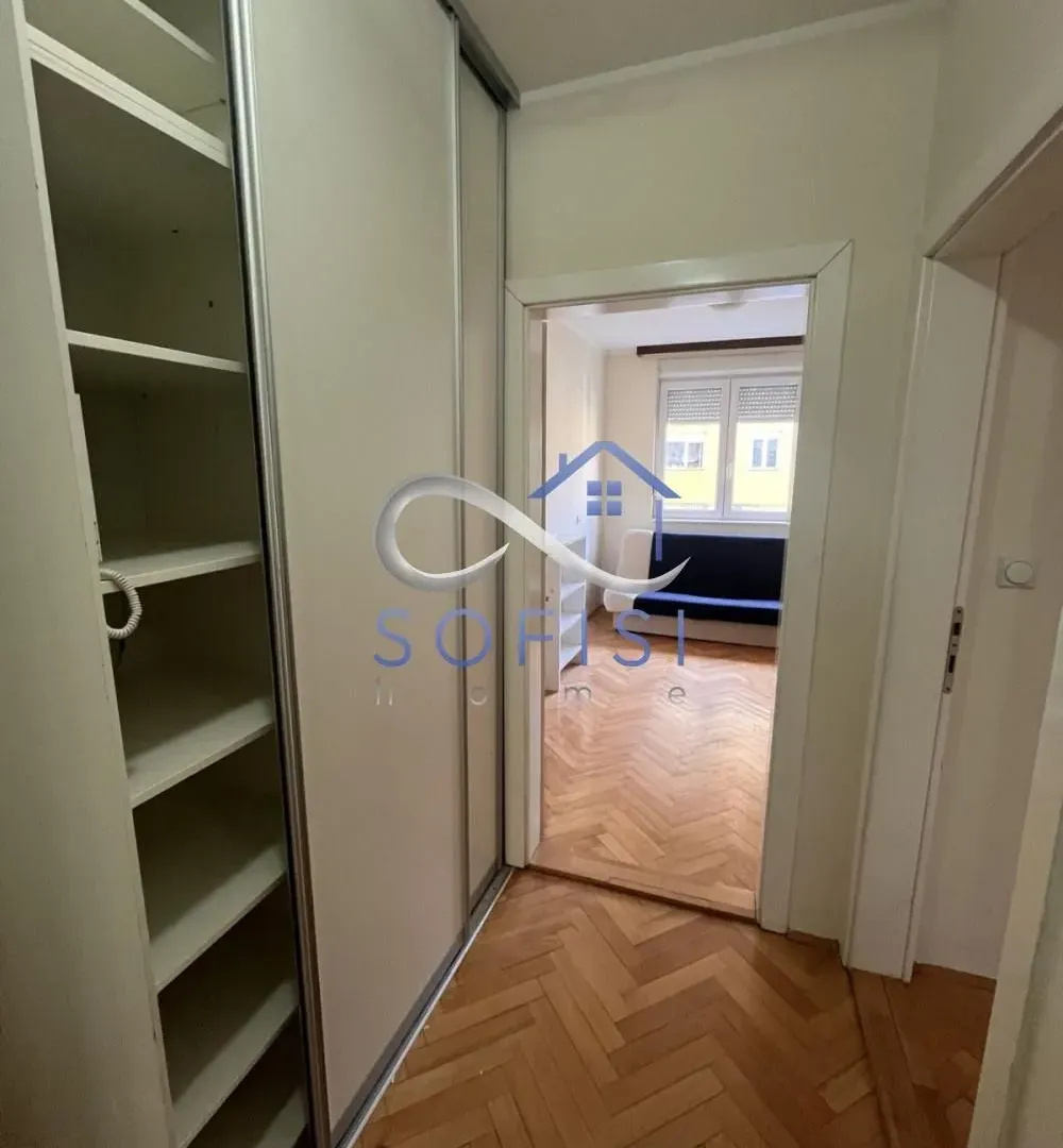 Izdavanje, dvosoban stan, 42m², Grbavica, Novi Sad Sve Podlokacije