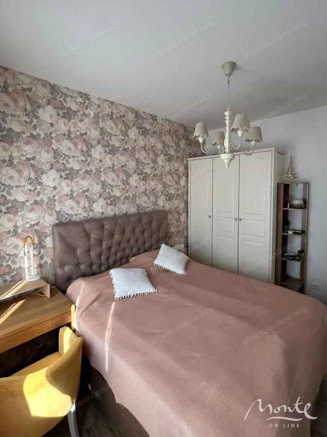 Sale, two bedroom apartment, 83m², Dobre Vode, Bar