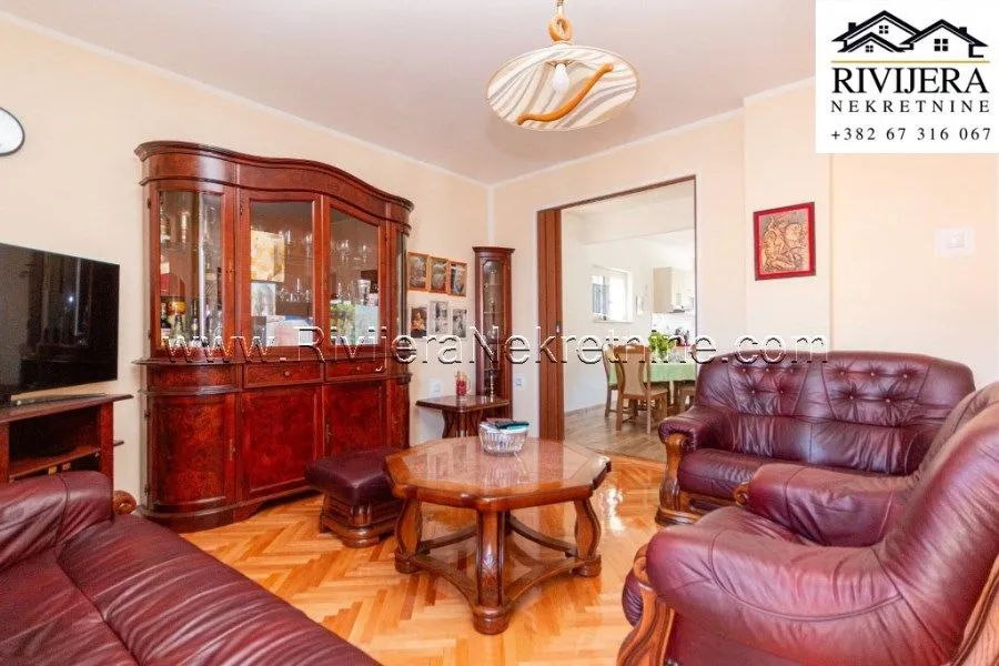 Prodaja, kuća, 266m², Igalo, Herceg Novi