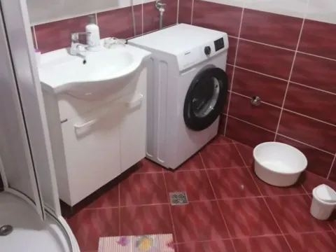 Izdavanje, jednosoban stan, 48m², Seljanovo, Tivat - image 9