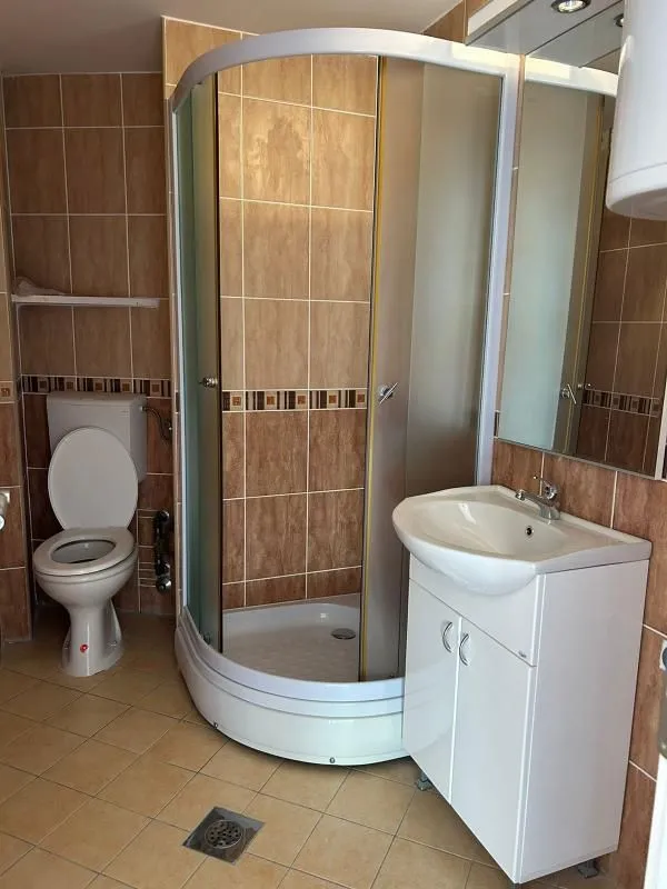 Prodaja, dvosoban stan, 60m², Sutomore, Bar