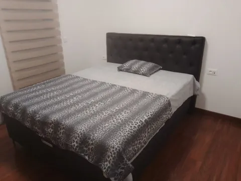 Prodaja, stan, 192m², Tivat, Crna Gora - image 3