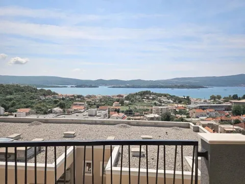 Sale, two bedroom apartment, 87m², Tivat, Crna Gora
