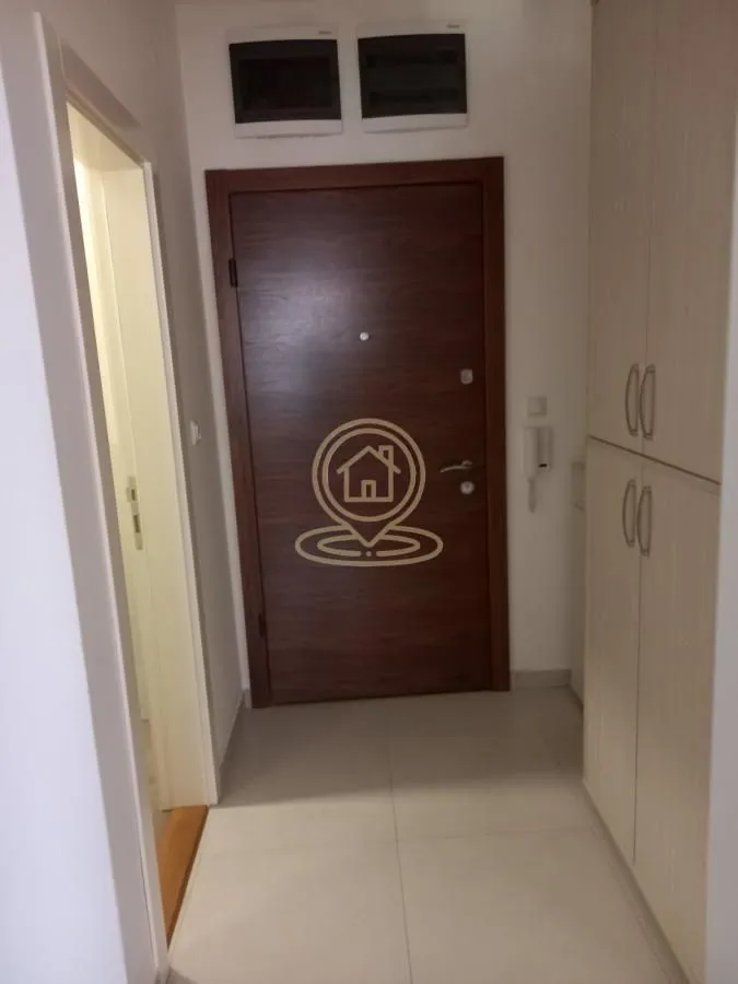 Prodaja, trosoban stan, 60m², Rotkvarija, Novi Sad Sve Podlokacije
