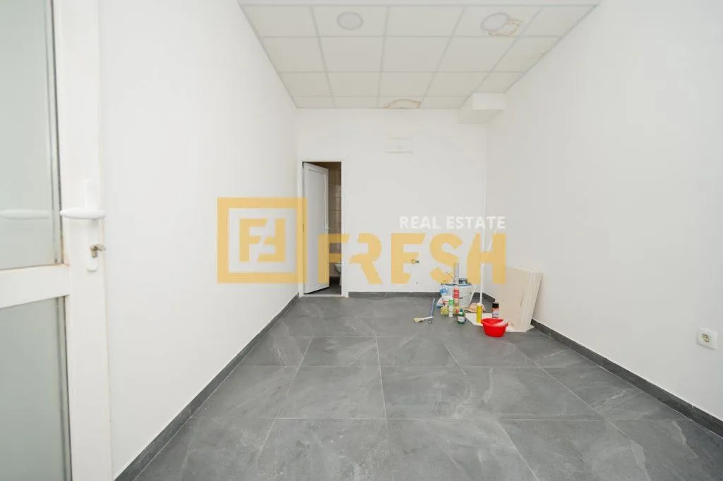 Rent, office space, 14m², Stari Aerodrom, Podgorica