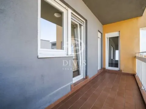 Sale, three bedroom apartment, 85m², Karaburma, Palilula Sve Podlokacije - image 13