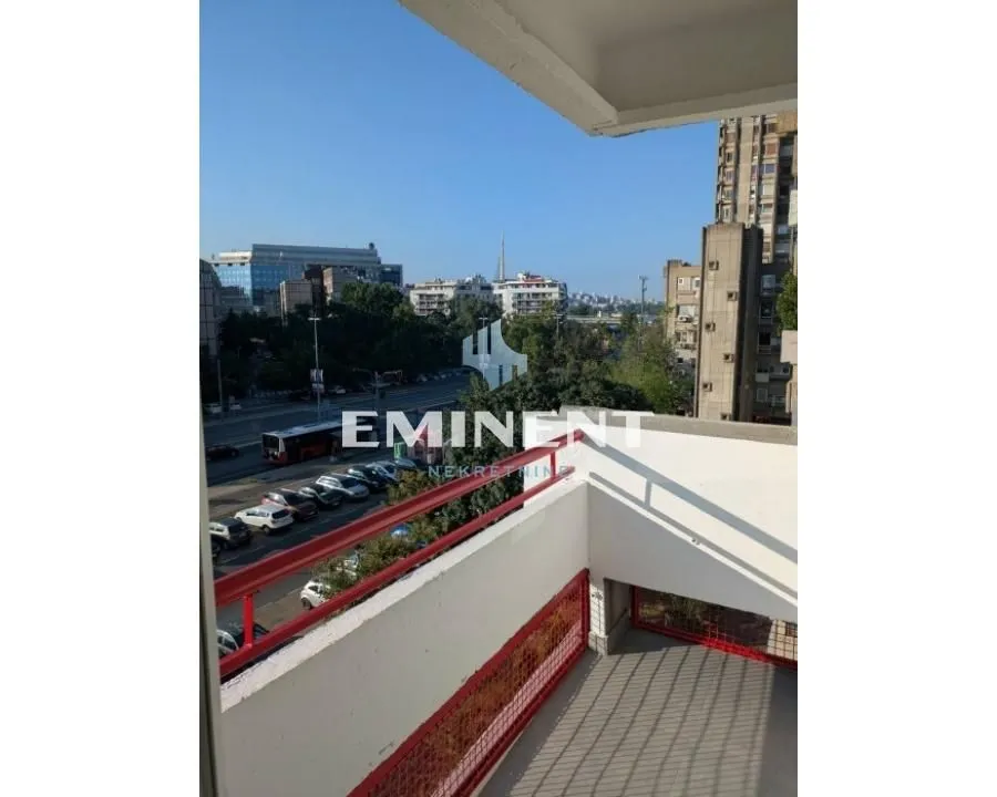 Izdavanje, trosoban stan, 71m², Novi Beograd Blok 23, Novi Beograd Sve Podlokacije