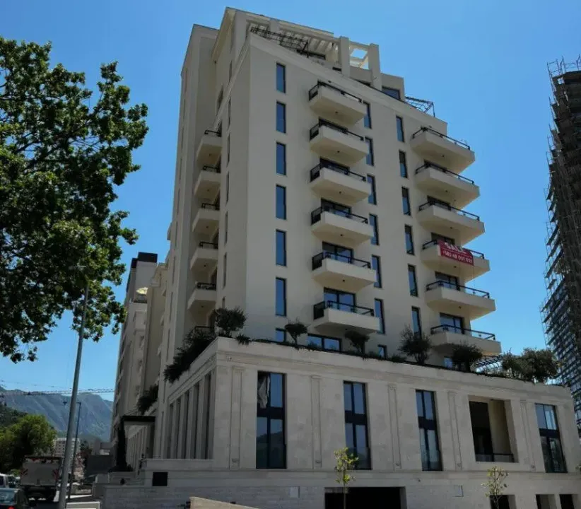 Prodaja, dvosoban stan, 113m², Bečići, Budva