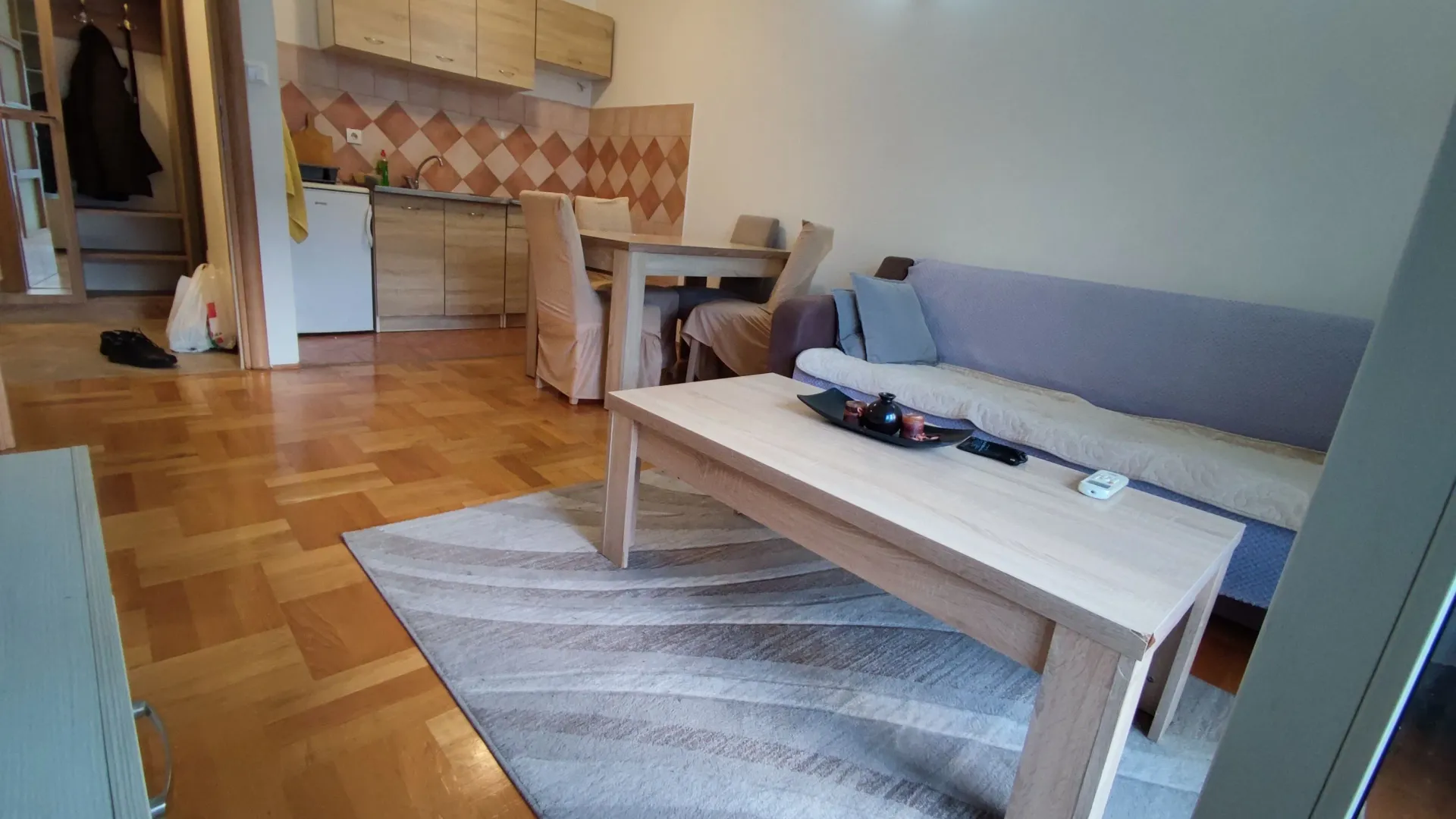 Rent, one bedroom apartment, 40m², Stari Aerodrom, Podgorica