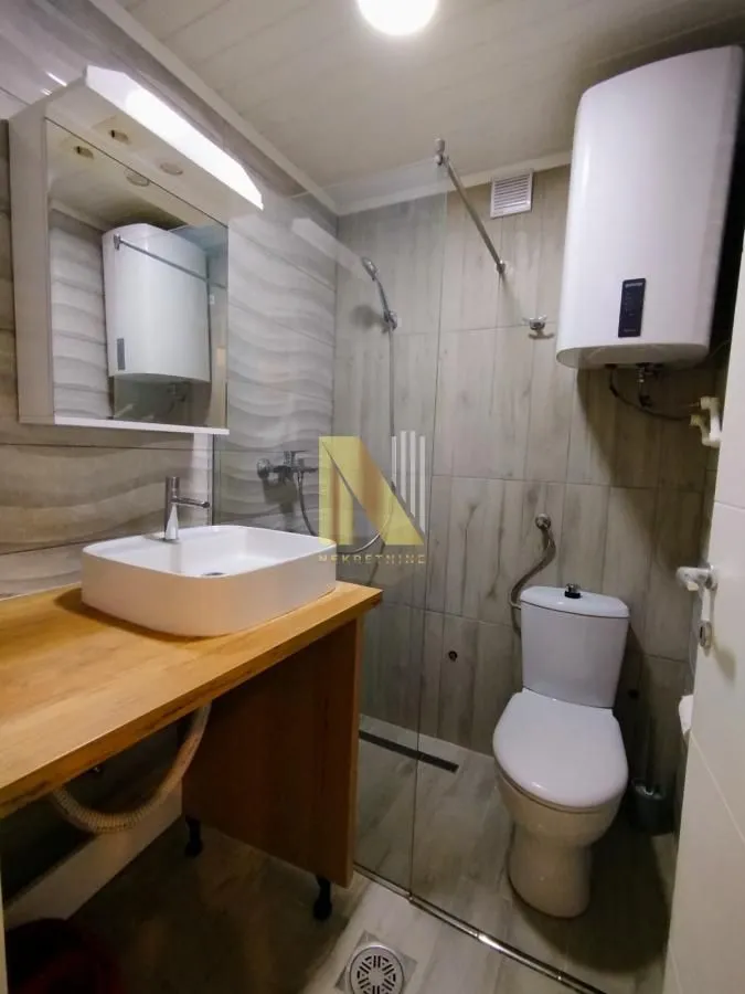 Izdavanje, jednosoban stan, 33m², Liman 2, Novi Sad Sve Podlokacije