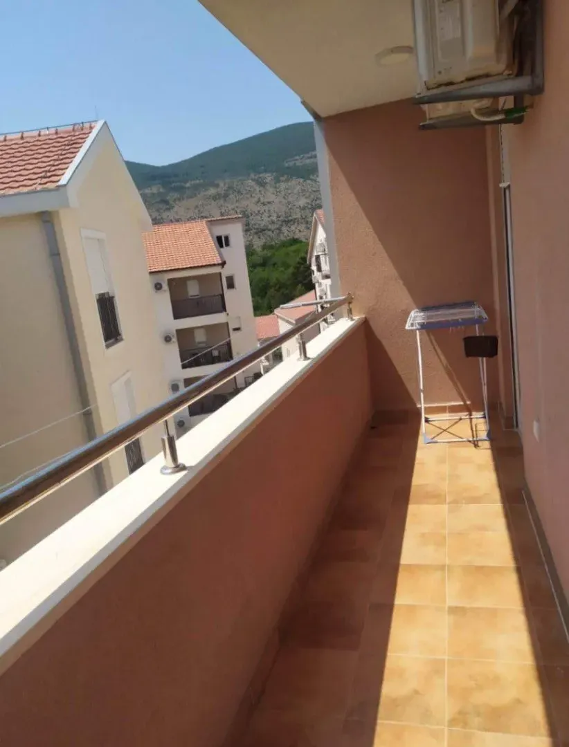 Prodaja, dvosoban stan, 55m², Igalo, Herceg Novi
