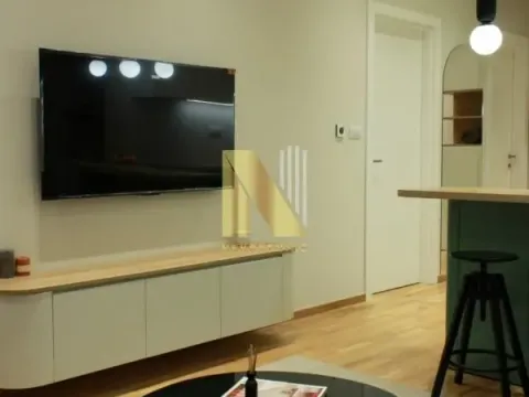 Izdavanje, dvosoban stan, 42m², Bulevar Oslobodjenja, Novi Sad Sve Podlokacije - image 2