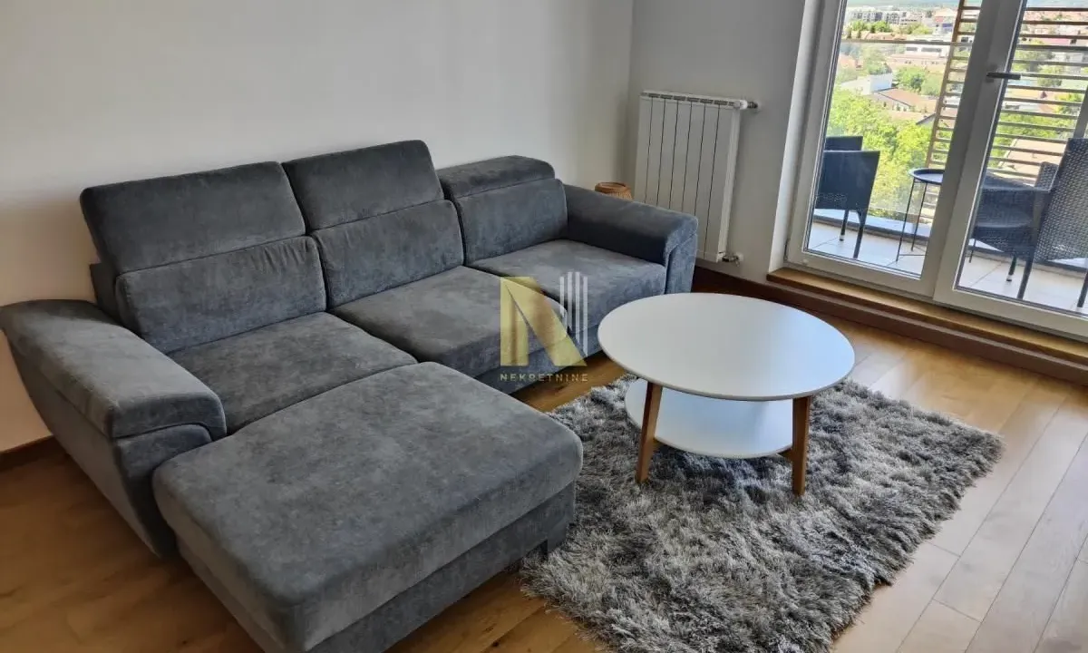 Izdavanje, jednosoban stan, 44m², Bulevar Evrope, Novi Sad Sve Podlokacije
