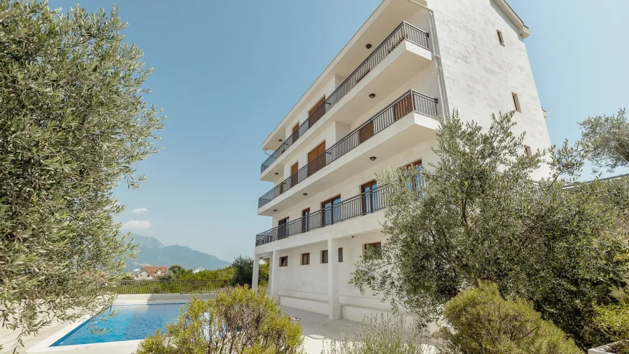 Prodaja, trosoban stan, 113m², Đuraševići, Tivat
