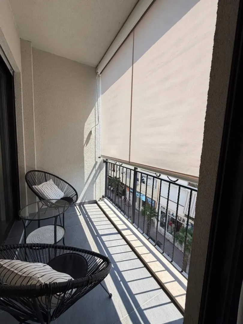 Rent, one bedroom apartment, 51m², Centar, Tivat