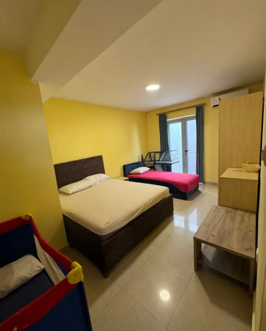 Sale, two bedroom apartment, 60m², Rafailovići, Budva