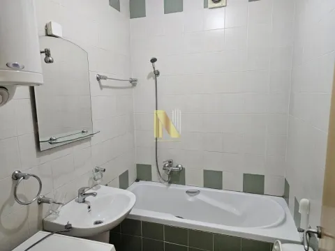 Izdavanje, garsonjera, 25m², Centar, Novi Sad - image 4
