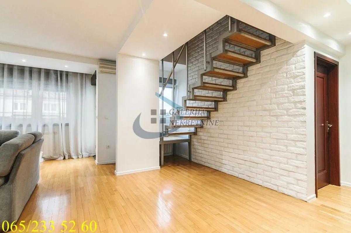 Prodaja, četvorosoban stan, 101m², Autokomanda, Voždovac Sve Podlokacije
