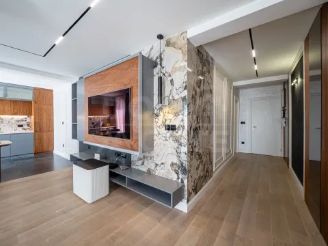Rent, three bedroom apartment, 120m², Pod Kuk, Tivat - image 7