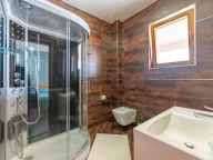 Prodaja, dvosoban stan, 112m², Dobrota, Kotor - image 21