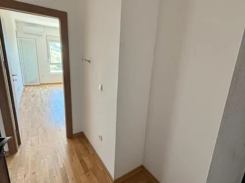 Sale, one bedroom apartment, 44m², Lazi, Budva - image 6