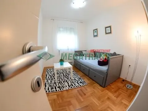 Izdavanje, dvosoban stan, 55m², Bulevar Oslobodjenja, Novi Sad Sve Podlokacije - image 9