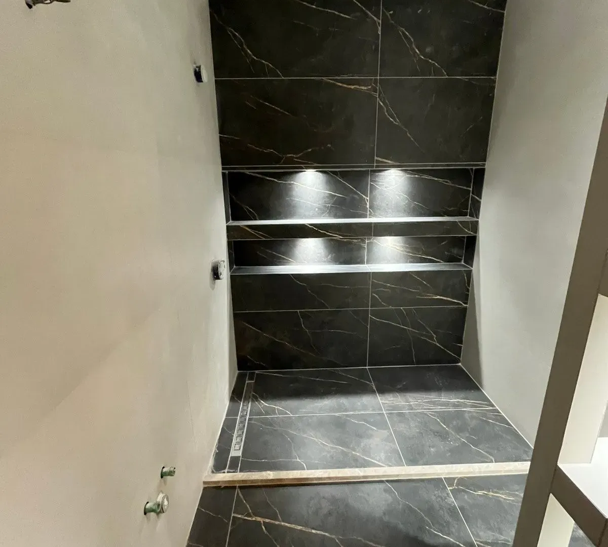 Prodaja, dvosoban stan, 72m², Stari Aerodrom, Podgorica