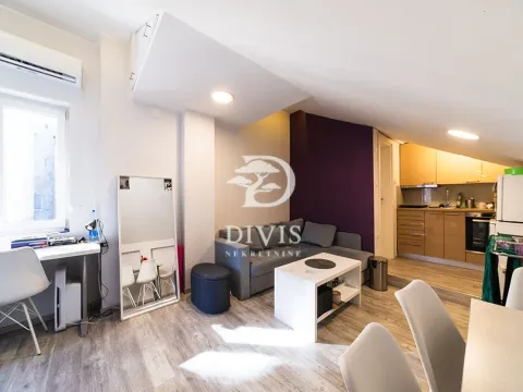 Prodaja, jednosoban stan, 44m², Centar Sve Podlokacije, Beograd - image 1