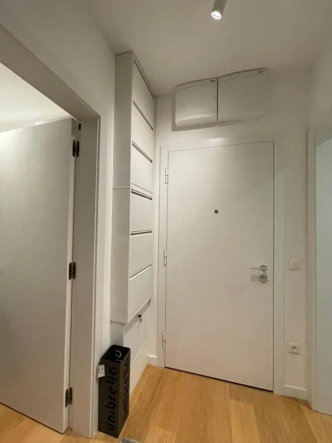 Rent, two bedroom apartment, 40m², Stari Grad, Beograd