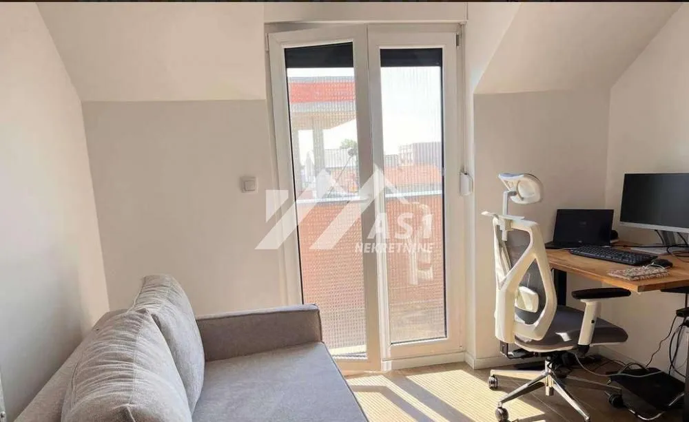 Izdavanje, trosoban stan, 63m², Salajka, Novi Sad Sve Podlokacije