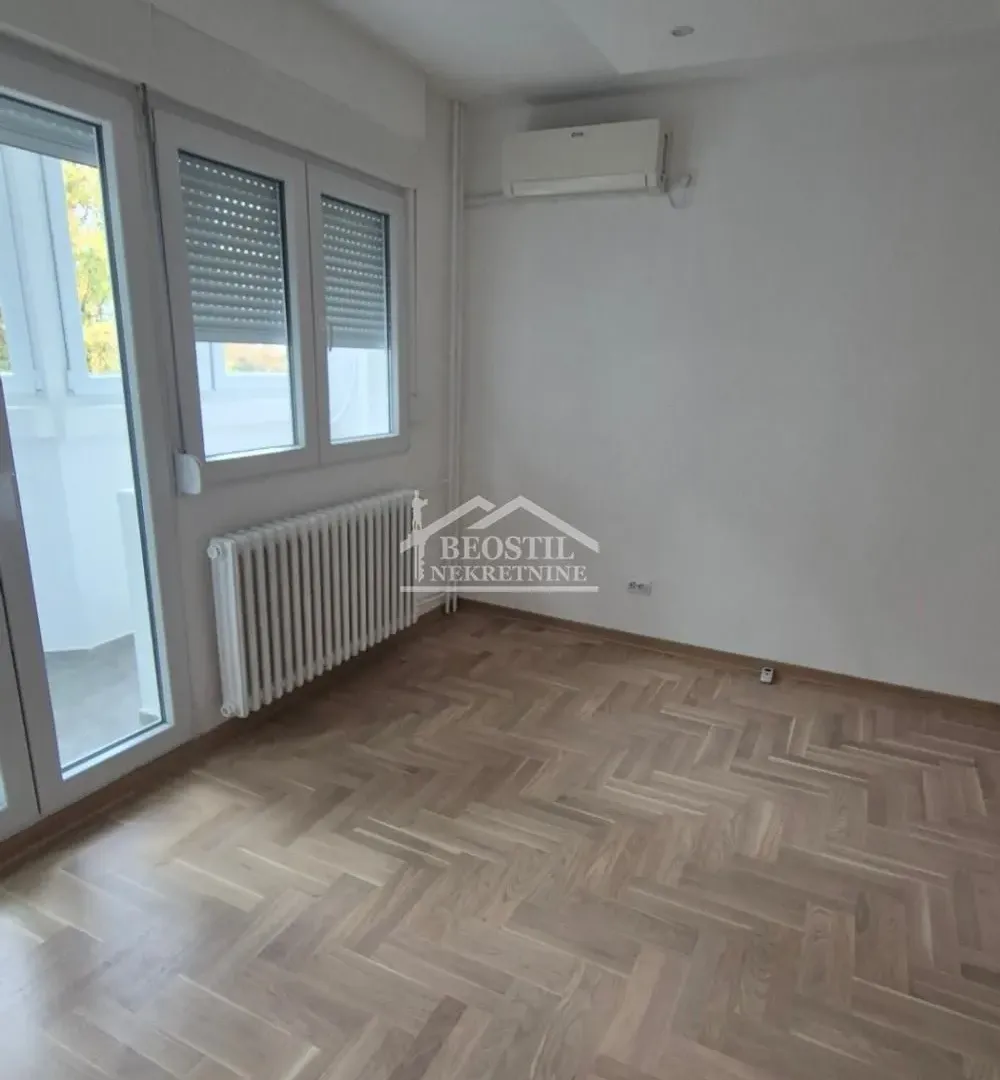 Sale, one bedroom apartment, 43m², Zemun Centar, Zemun Sve Podlokacije