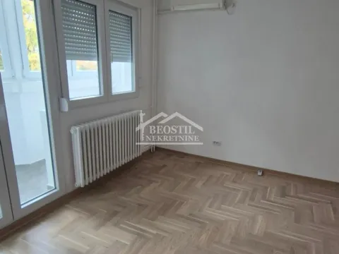 Prodaja, jednosoban stan, 37m², Zemun Centar, Zemun Sve Podlokacije - image 2