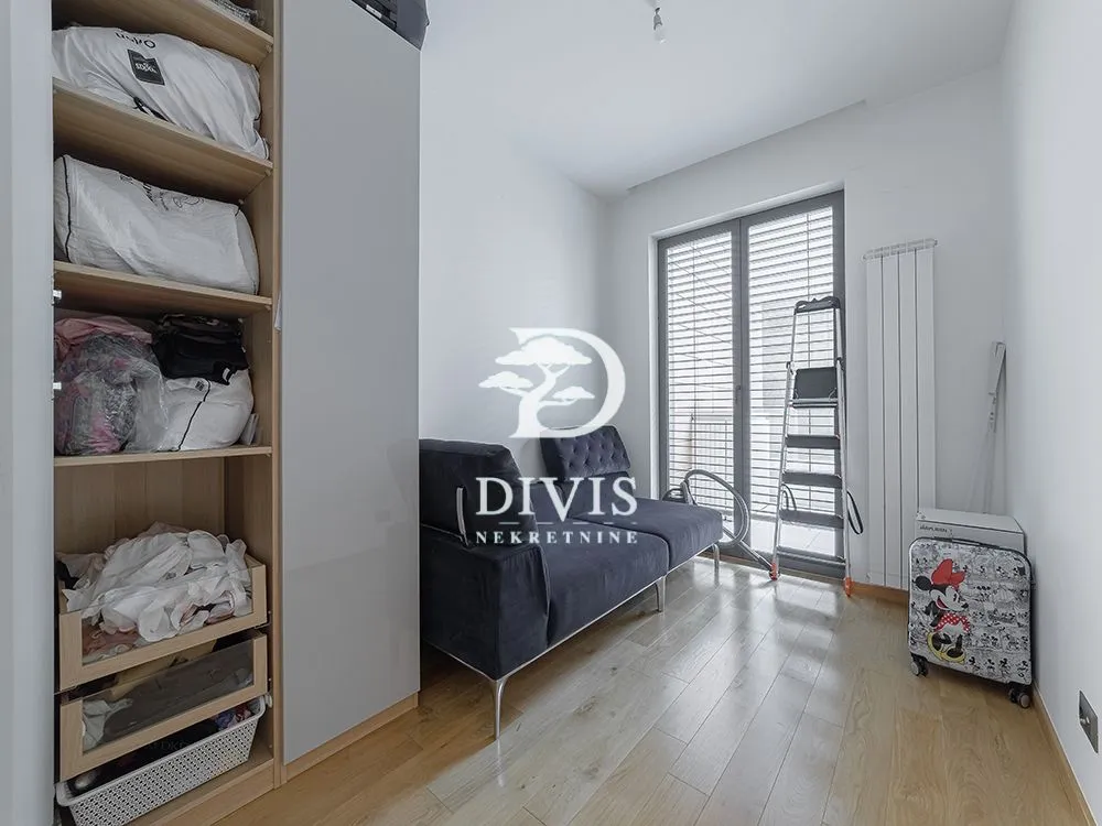 Prodaja, trosoban stan, 78m², Stari Grad, Beograd