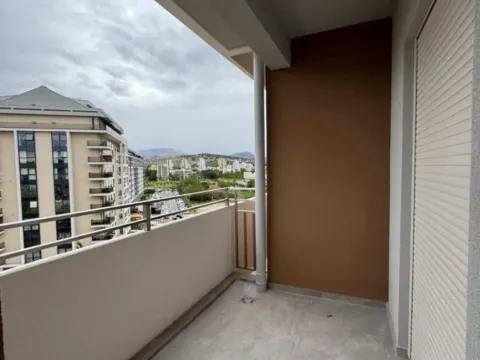 Prodaja, jednosoban stan, 49m², Central Point, Podgorica - image 8