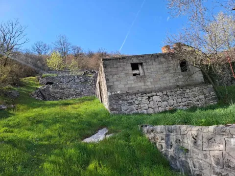Prodaja, plac, 1650m², Nikšić, Crna Gora - image 3