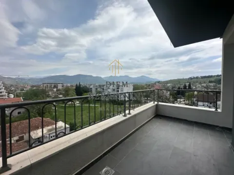 Izdavanje, dvosoban stan, 95m², Zagorič, Podgorica - image 6