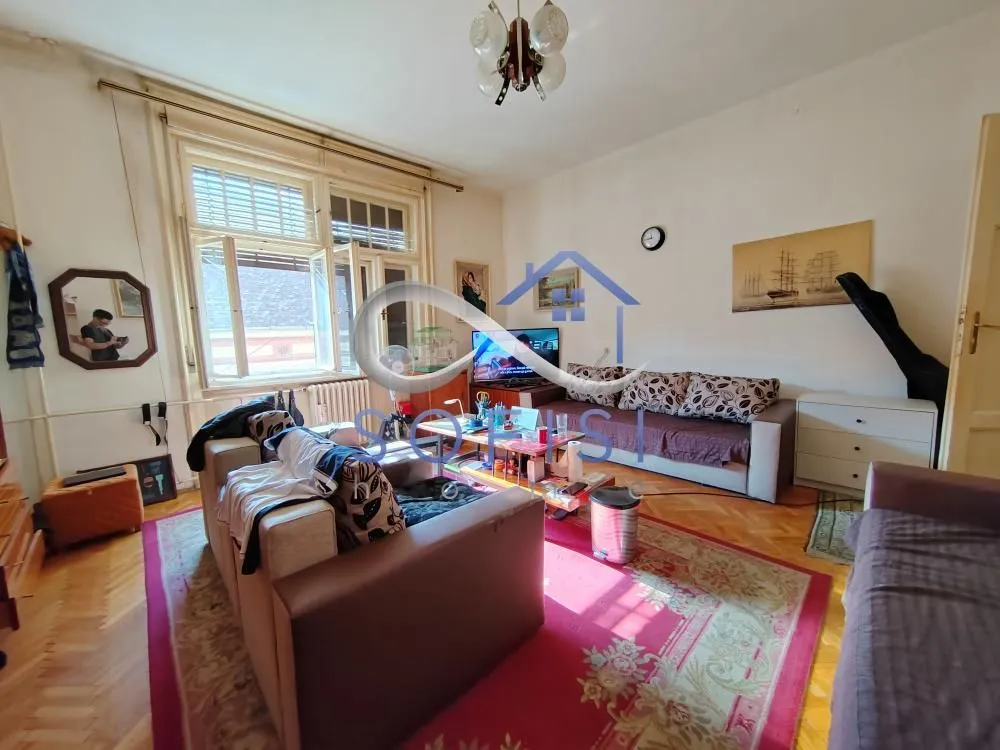 Prodaja, trosoban stan, 102m², Centar, Novi Sad