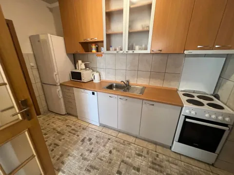 Rent, one bedroom apartment, 56m², Stari Aerodrom, Podgorica - image 5