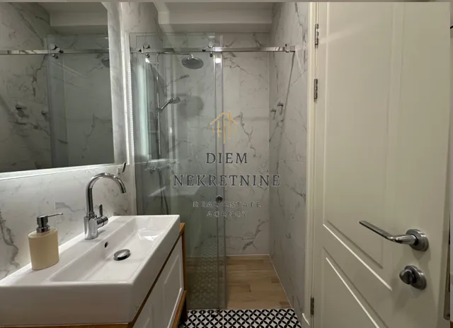 Rent, three bedroom apartment, 95m², Podgorica, Crna Gora