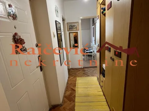 Prodaja, trosoban stan, 66m², Karaburma, Palilula Sve Podlokacije - image 6