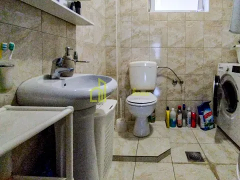 Sale, house, 220m², Masline, Podgorica - image 25