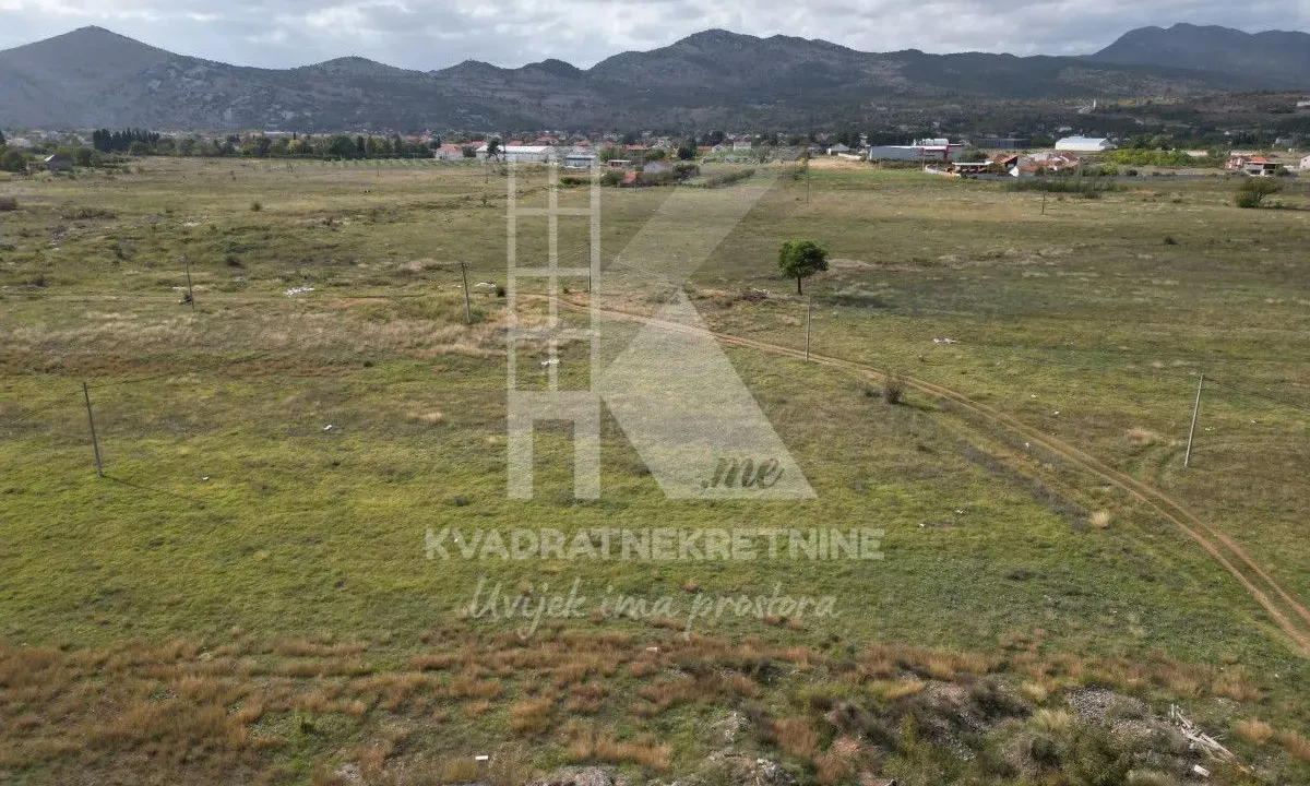 Prodaja, plac, 1500m², Donja Gorica, Podgorica